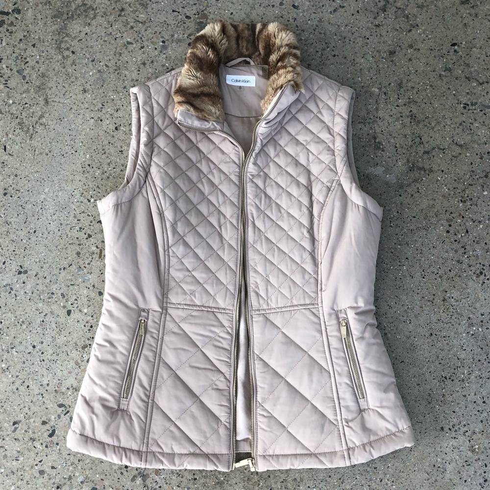 NEW!! Calvin Klein Fur Trim Puffer Vest.